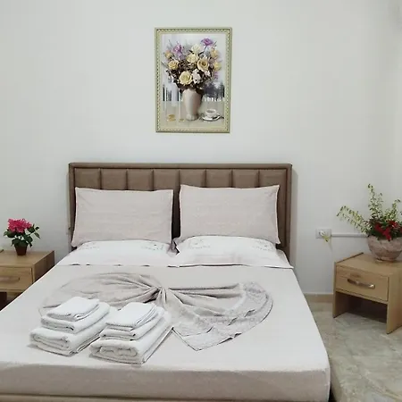 Keiti's בית הארחה