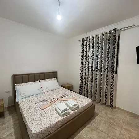 Keiti's בית הארחה *